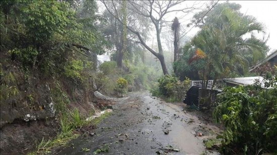 La devastada isla de Dominica se prepara ante la llegada de Grace
