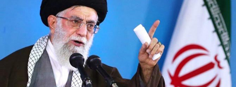 El líder supremo iraní da un portazo al deshielo en las relaciones con EEUU