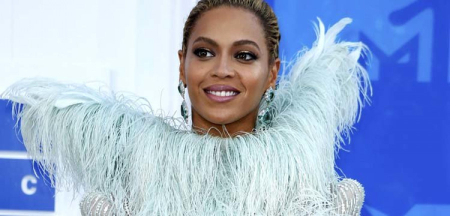 Beyoncé promociona con un vídeo 
su nueva colección para Topshop