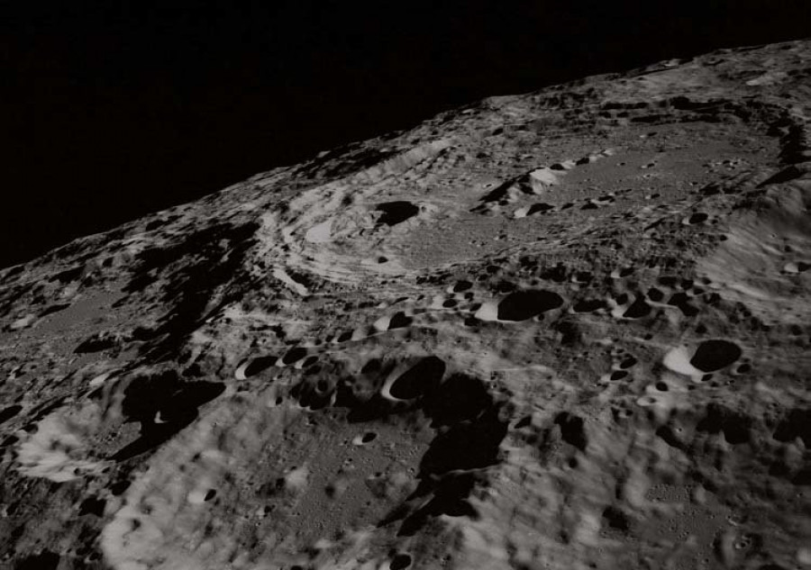 La Luna pudo nacer de los choques de varios objetos contra la Tierra