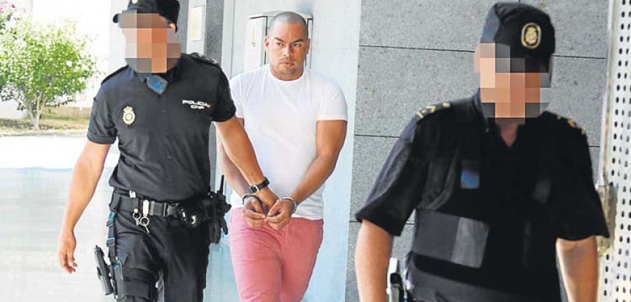 La operación policial por el alijo de hachís marroquí suma ocho arousanos en prisión