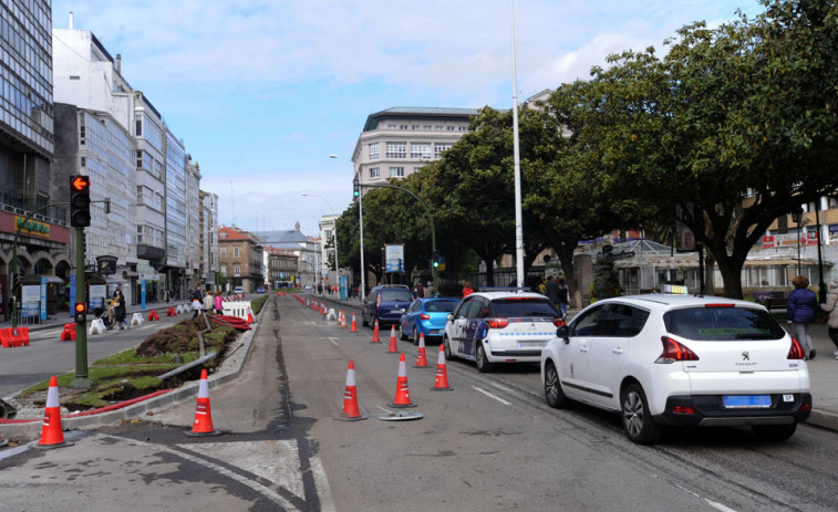 Los límites entre peatones y vehículos ya están marcados en los Cantones