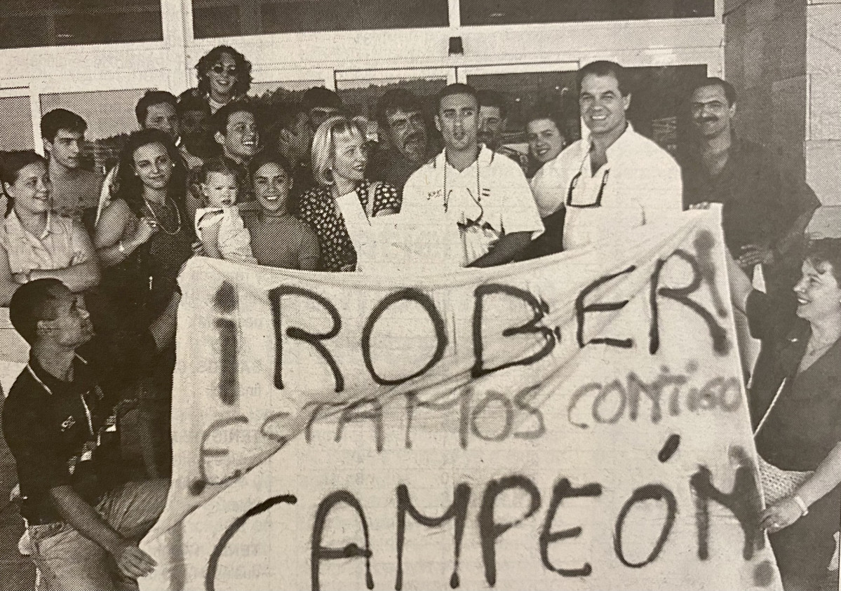 Recibimiento a Roberto Naveira en 1996