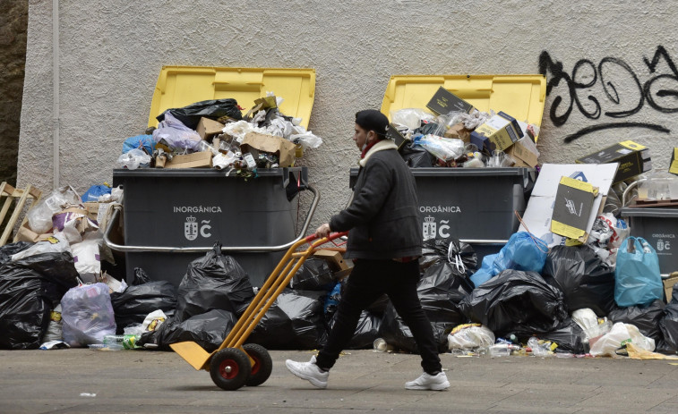 El coste de los sabotajes a la recogida de basuras supera ya los 500.000 euros