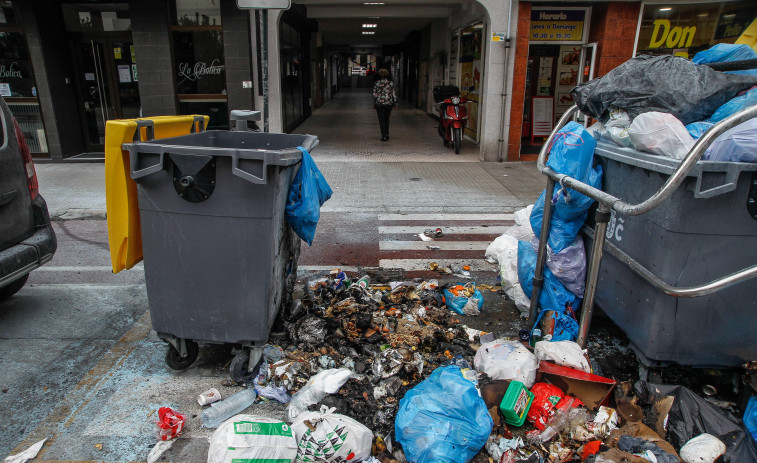 El Ayuntamiento espera que la situación con la basura se normalice en dos días