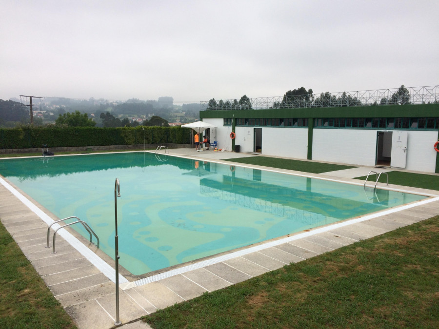 Sada abrirá de nuevo este verano la piscina  al aire libre del complejo Cerámicas O Castro