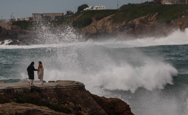 Alerta naranja por temporal costero este jueves en el litoral de A Coruña