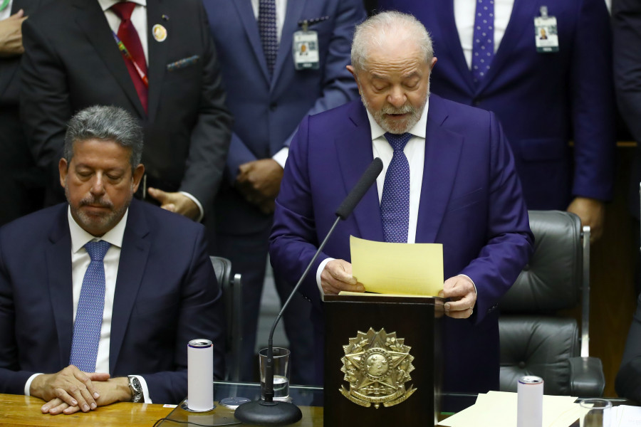 Lula da Silva jura su cargo como presidente de Brasil con un mensaje de "esperanza y reconstrucción"