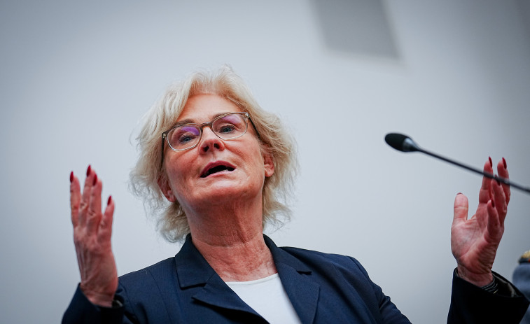 La ministra alemana de Defensa, Christine Lambrecht, anuncia su dimisión