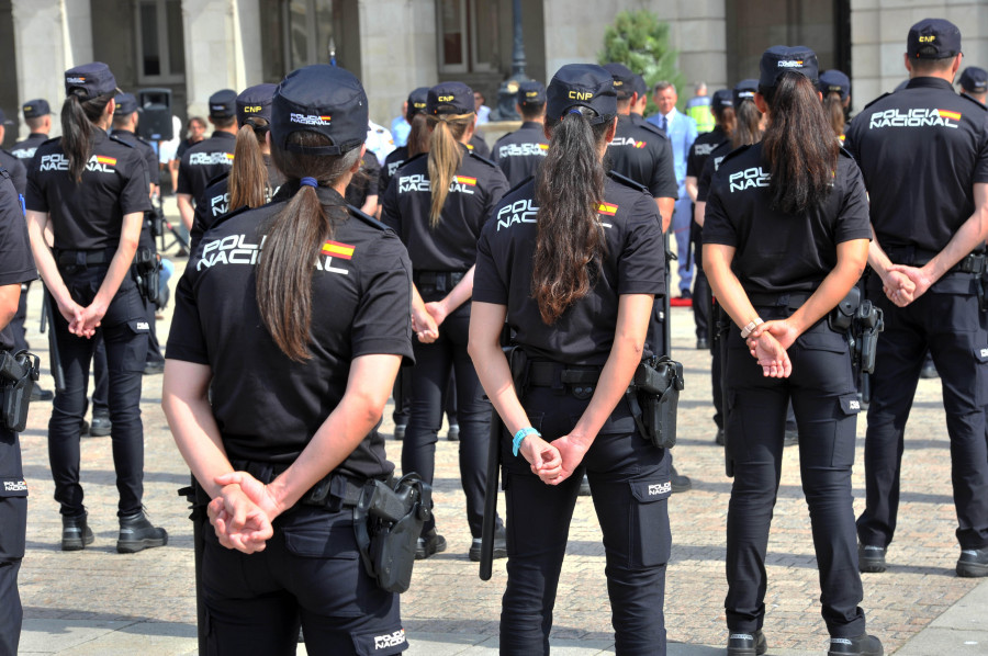 La plantilla de la Policía Nacional en A Coruña se reducirá este año