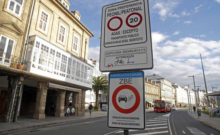 La crisis de suministros obliga a prorrogar  por segunda vez la Zona de Bajas Emisiones de A Coruña