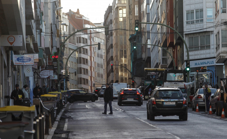 Corte de tráfico durante dos días en la avenida de Finisterre