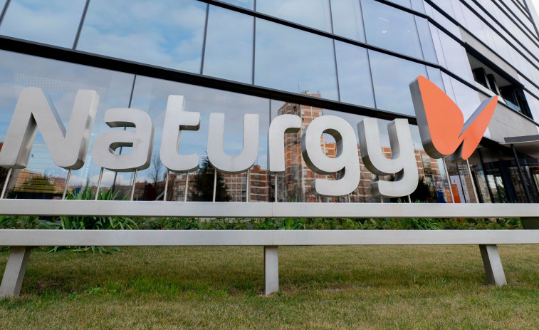 Naturgy recomprará acciones propias por hasta 8 millones de euros para entregarlas a sus empleados