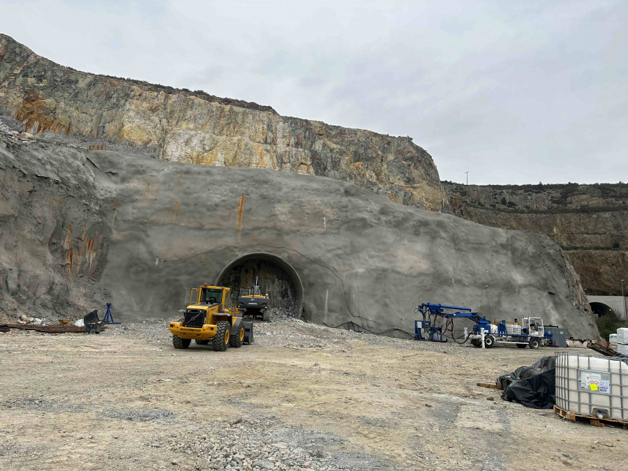 Comienzan a excavar la mina para el túnel ferroviario del Puerto Exterior