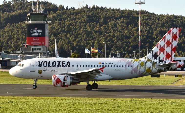 Volotea no planea operar en 2024 la ruta a Bilbao desde el aeropuerto de A Coruña