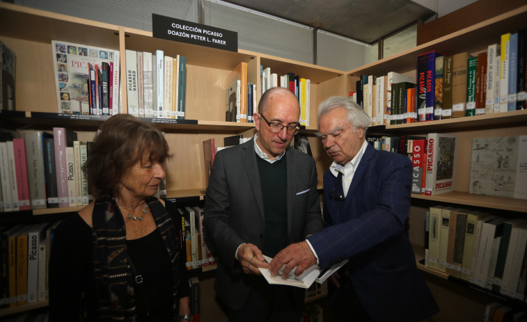 La biblioteca del museo de Belas Artes recibe 