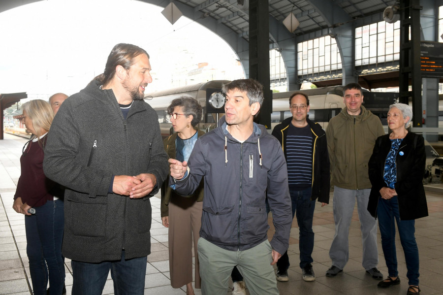 Xan Xove reclama una conexión ferroviaria digna entre A Coruña y Ferrol