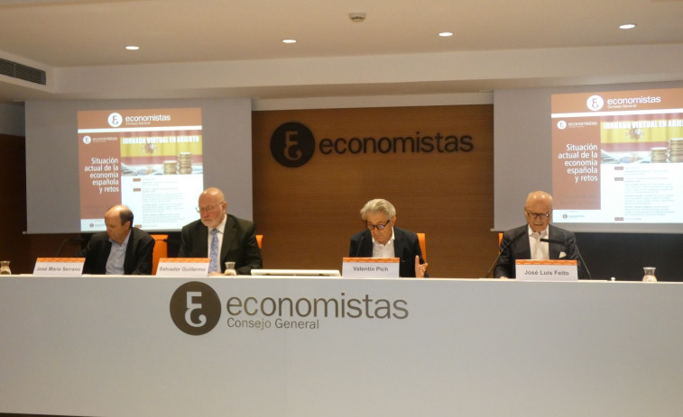 Los economistas elevan su previsión de crecimiento de la economía española en 2023 hasta el 2,1%