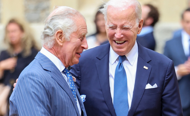 Biden trata Ucrania con Sunak y la crisis climática con Carlos III en su visita a Londres