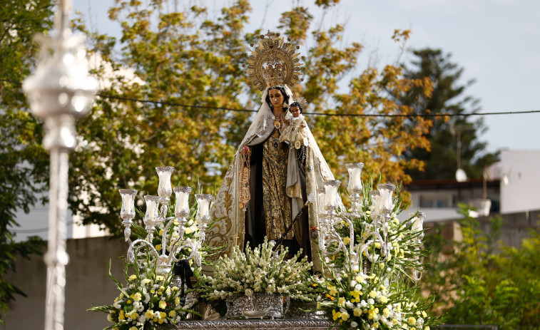 Muere en As Pontes uno de los portadores de la Virgen del Carmen durante la procesión