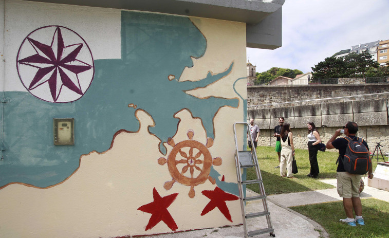 La base de salvamento de Cruz Roja toma color con recuerdos de sus 51 años