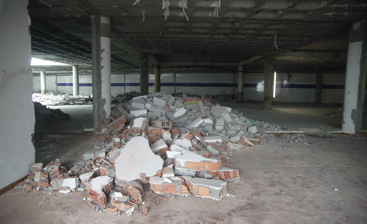 El mercado municipal de Monte Alto ya está preparado para su demolición