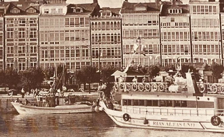 Hace 25 años | A Coruña y Ferrol ya están unidas por barco