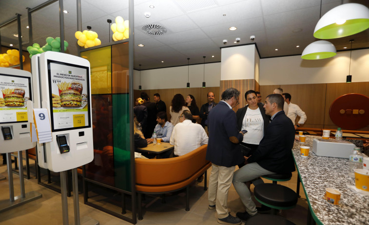 McDonald’s abre hoy su nuevo restaurante en el centro de A Coruña