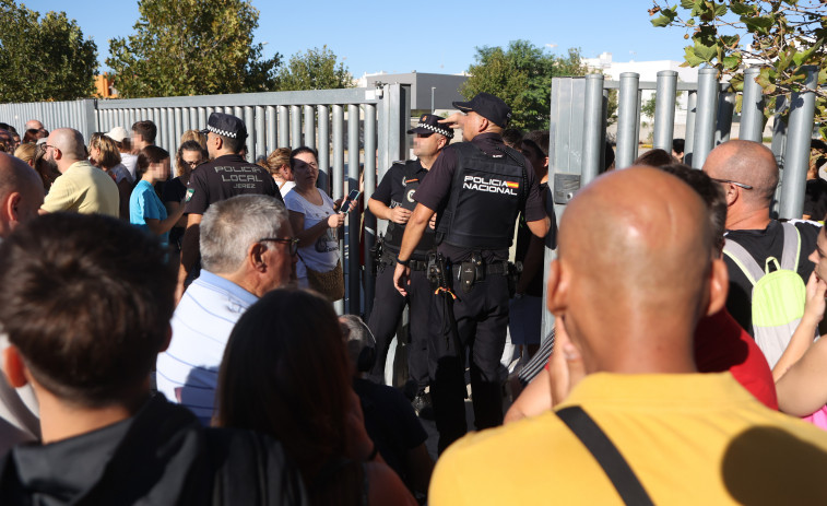 Una discusión con compañeros que se metieron con él precedió el ataque del alumno en Jerez