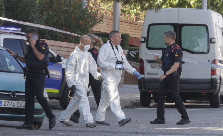Un tiroteo entre dos familias ante una comisaría de Tarragona deja un muerto