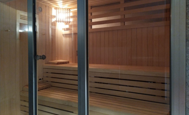 Los usuarios vuelven a disponer de sauna y duchas bitérmicas en el Centro Deportivo de Sada