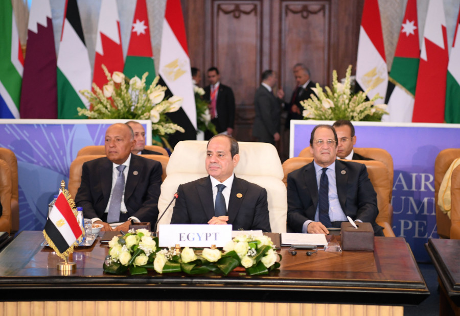 La cumbre de Gaza habla de reactivar el proceso de paz sin una declaración final