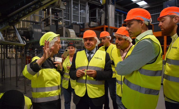 El presidente de la Diputación de Lugo valora el peso y la sostenibilidad de la planta de Fontoira en Cospeito