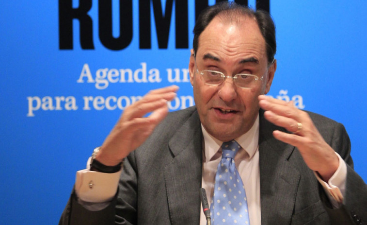 Vidal-Quadras recibe el alta quince días después de ser tiroteado en Madrid