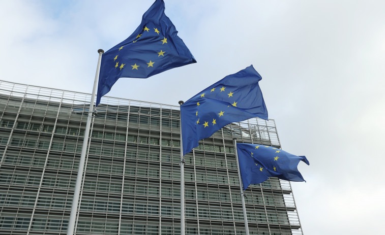 Bruselas renovará diez años la autorización para usar glifosato ante la falta de acuerdo