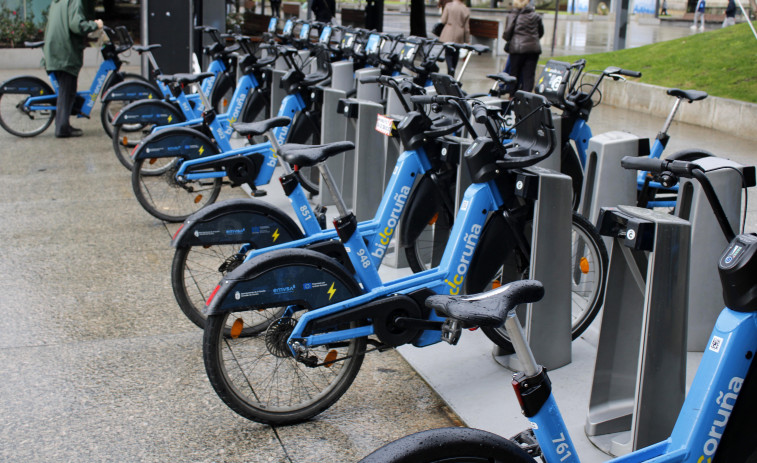 BiciCoruña ya cobra por un uso superior a los 20 minutos en las bicis eléctricas