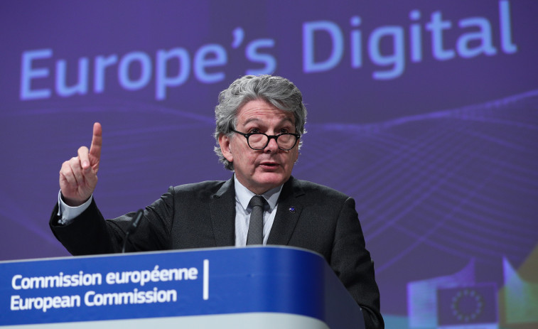 La UE pacta la ley de inteligencia artificial