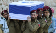 Trece de los 105 soldados israelíes muertos en ofensiva en Gaza murieron por 