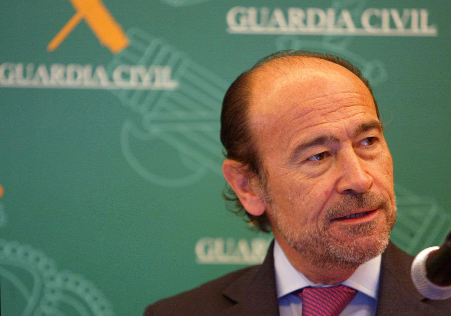 Fallece Santiago López Valdivielso, director de la Guardia Civil que más tiempo desempeñó el cargo en democracia