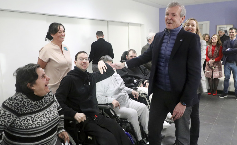 Rueda garantiza el apoyo de la Xunta a las entidades que trabajan con personas con discapacidad