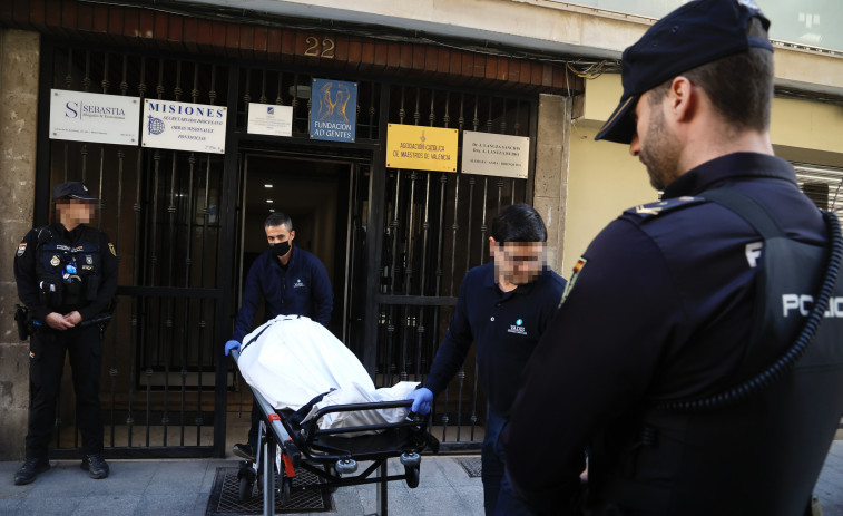 El detenido por el asesinato del canónigo de Valencia mantuvo relaciones sexuales con él