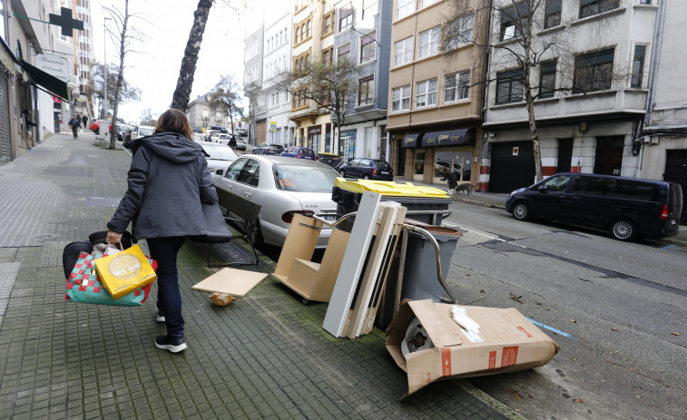 Los empleados de la recogida de basura de A Coruña aumentan la “presión social”