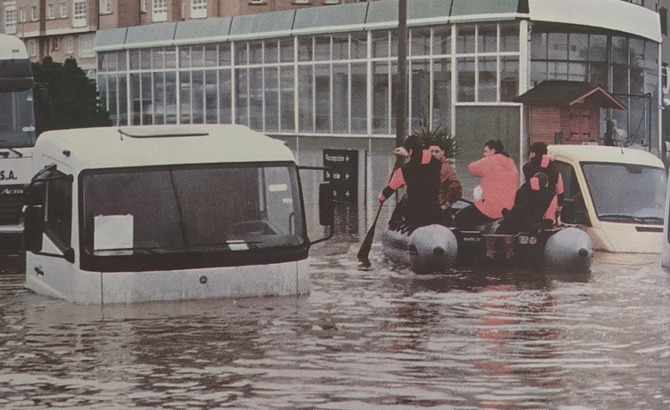 Hace 25 años | Las imágenes de A Coruña inundada tras el mayor aguacero del siglo