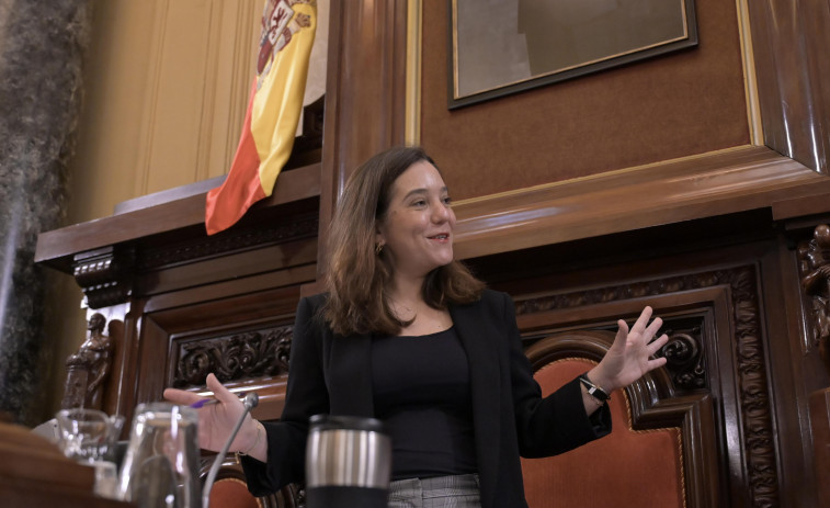 La alcaldesa de A Coruña descarta que la prórroga de los presupuestos afecte a las inversiones