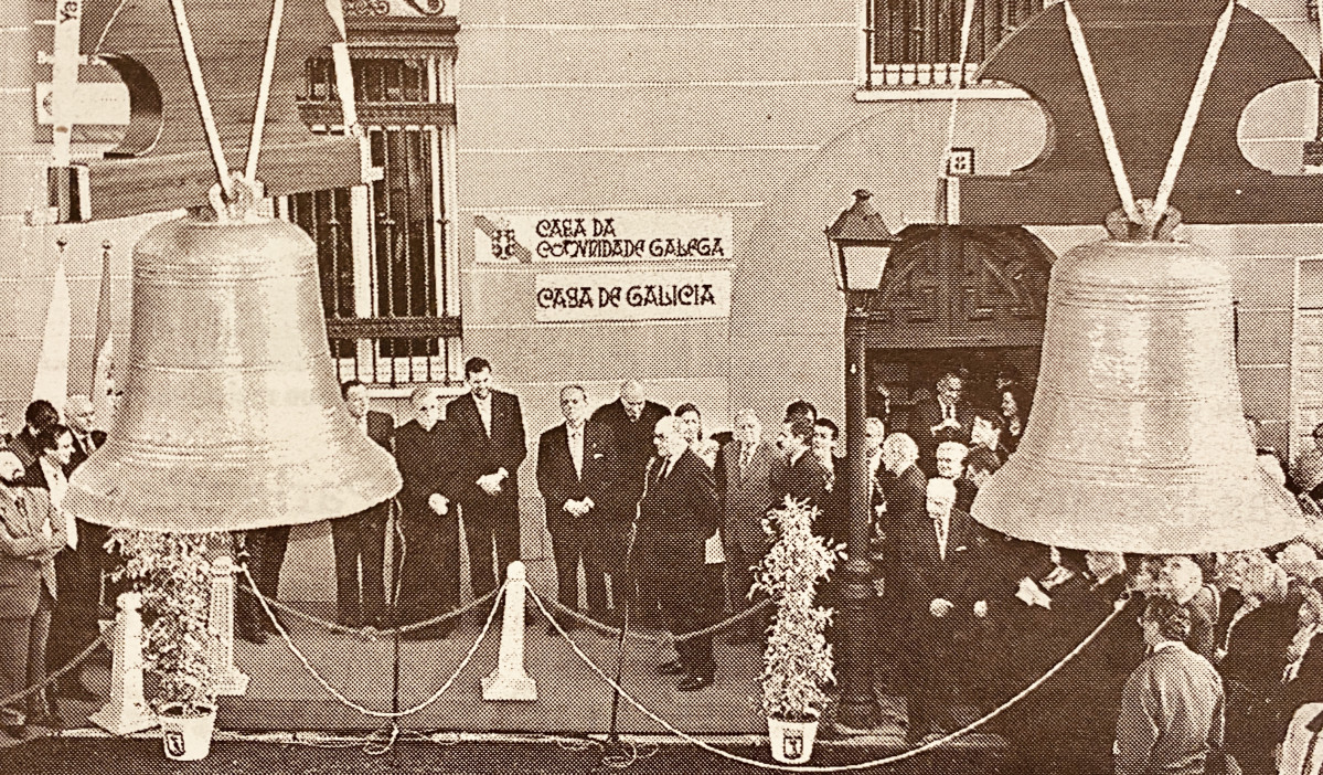 Campanas donadas por Manuel Fraga a la Almudena 1999