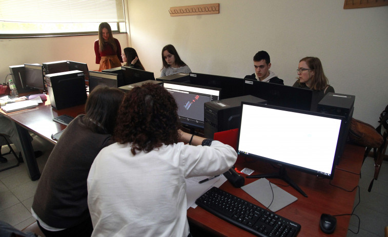 Aumenta el número de mujeres alumnas de Ingeniería Informática en A Coruña