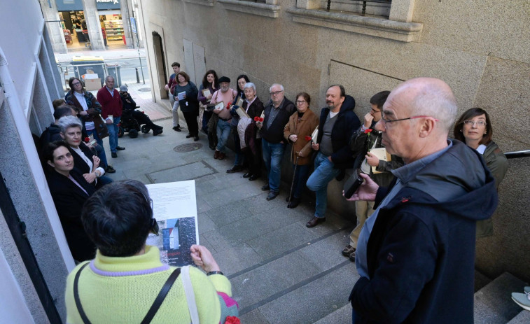 El BNG realiza un paseo literario en honor a Luisa Villalta