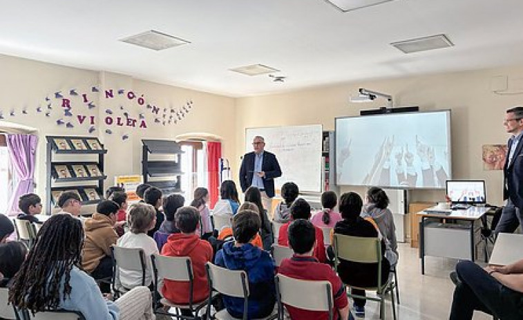 Abanca acerca la educación financiera a más de 750 estudiantes durante la Global Money Week