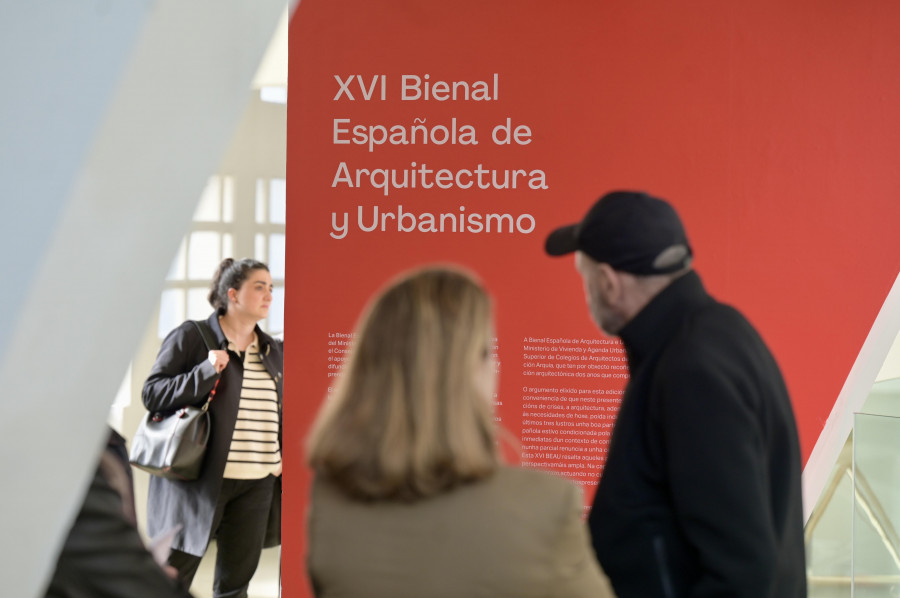 Inés Rey destaca A Coruña como “cidade vangardista” en la apertura de la Bienal de Arquitectura