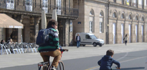 A Coruña monta y pedalea: la red ciclable cuadriplica en extensión al Paseo Marítimo